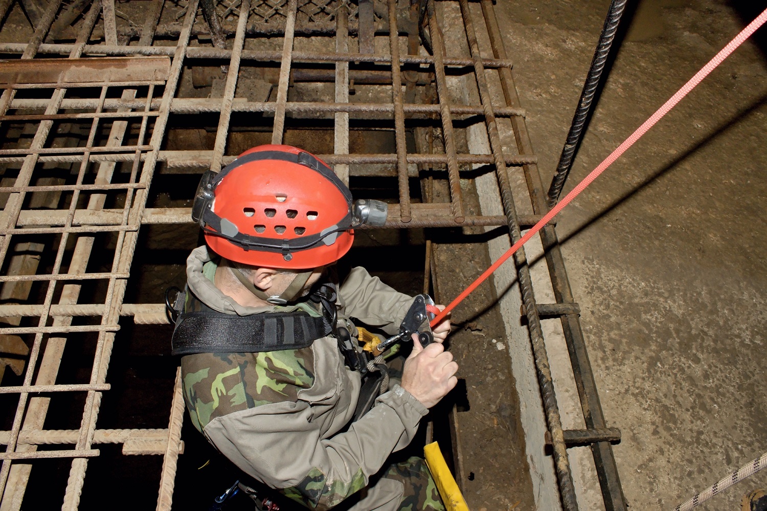 Rescue from cave